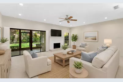 4820 Kestral Park Circle #18, Sarasota, FL 34231 - Photo 4