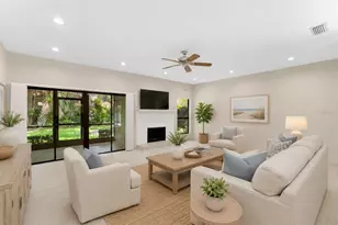 4820 Kestral Park Cir, Sarasota, FL 34231 - Photo 4