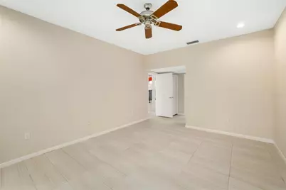 4820 Kestral Park Circle #18, Sarasota, FL 34231 - Photo 38