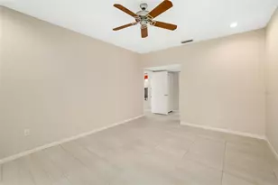 4820 Kestral Park Cir, Sarasota, FL 34231 - Photo 38