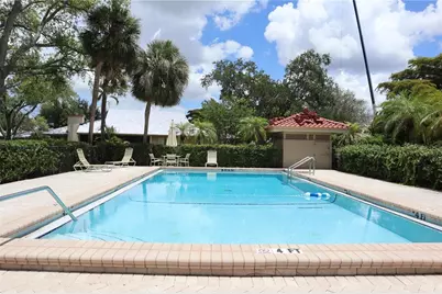 4820 Kestral Park Circle #18, Sarasota, FL 34231 - Photo 26
