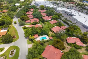 4820 Kestral Park Cir, Sarasota, FL 34231 - Photo 46