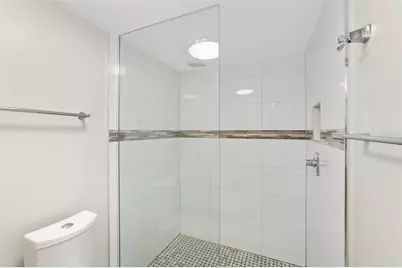 4820 Kestral Park Circle #18, Sarasota, FL 34231 - Photo 42