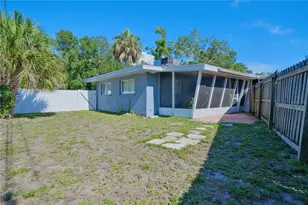 993 Gary St, Sarasota, FL 34234 - Photo 28