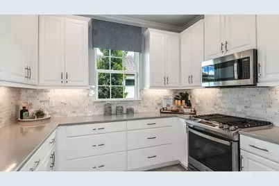 3208 Torta Court, Bradenton, FL 34211 - Photo 4