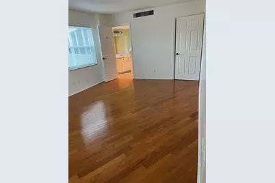 435 S Gulfstream Avenue #206, Sarasota, FL 34236 - Photo 20