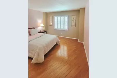 435 S Gulfstream Avenue #206, Sarasota, FL 34236 - Photo 16