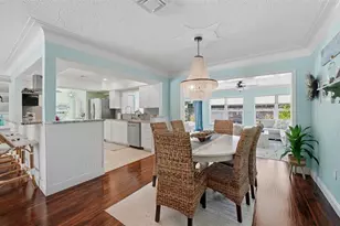 2561 Sunnyside St, Sarasota, FL 34239 - Photo 10