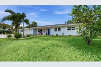 2561 Sunnyside Street, Sarasota, FL 34239 - Photo 2