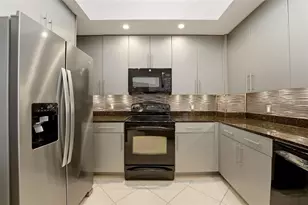 100 Central Ave, Sarasota, FL 34236 - Photo 16