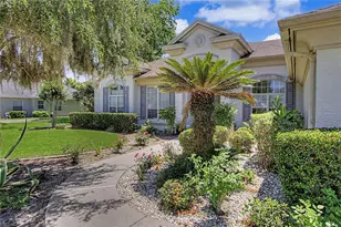2114 SE 25th Loop, Ocala, FL 34471 - Photo 2