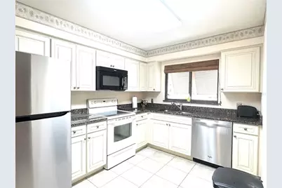 5171 Willow Links #23, Sarasota, FL 34235 - Photo 4