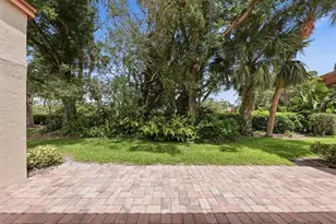 6403 Pelican Dr, Bradenton, FL 34210 - Photo 30