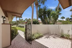 6403 Pelican Dr, Bradenton, FL 34210 - Photo 4