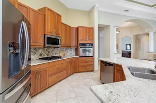 286 Pesaro Dr, Nokomis, FL 34275 - Photo 20