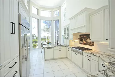 3527 Fair Oaks Lane, Longboat Key, FL 34228 - Photo 22