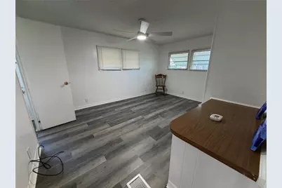 5221 Beechmont Avenue, Sarasota, FL 34234 - Photo 16