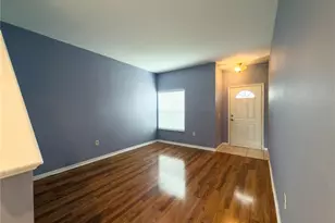 7669 Plantation Cir, Bradenton, FL 34201 - Photo 4
