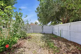 1856 Marbeth St, Sarasota, FL 34231 - Photo 46