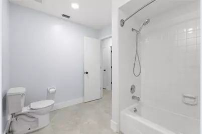 5710 Doral Court, Sarasota, FL 34238 - Photo 30