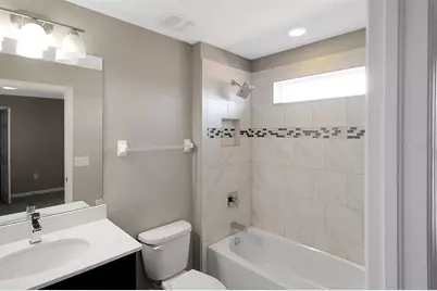 2914 Esmeralda Drive, Sarasota, FL 34243 - Photo 24