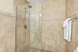 4718 61st Ave Terrace W, Bradenton, FL 34210 - Photo 18