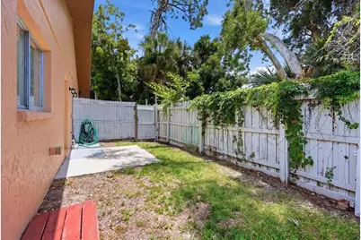 1844 Marbeth Street, Sarasota, FL 34231 - Photo 4