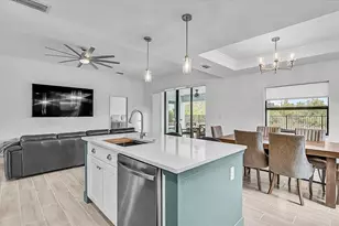 112 Hercules Dr, Rotonda West, FL 33947 - Photo 14