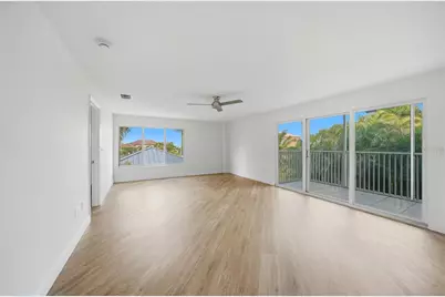 1477 Park Beach Circle #13, Punta Gorda, FL 33950 - Photo 2