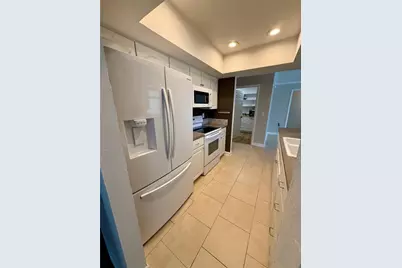 2729 Nodosa Drive, Sarasota, FL 34232 - Photo 10