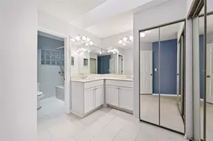 227 Southampton Dr, Venice, FL 34293 - Photo 30
