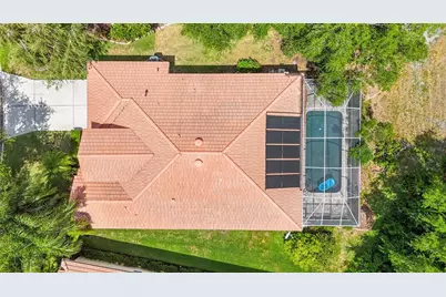 6223 Donnington Court, Sarasota, FL 34238 - Photo 4