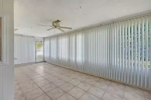 2822 Safe Harbor Cir, Sarasota, FL 34231 - Photo 24