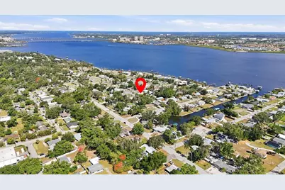 101 20th Street NE, Bradenton, FL 34208 - Photo 1