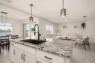 2922 Rock Sound St, Bradenton, FL 34208 - Photo 8