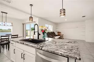 2922 Rock Sound St, Bradenton, FL 34208 - Photo 10