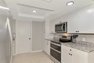 361 Falkland Rd, Venice, FL 34293 - Photo 16