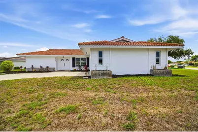 3535 Village Green Drive, Sarasota, FL 34239 - Photo 2