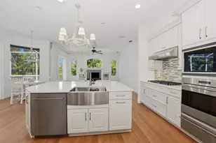 523 Juan Anasco Dr, Longboat Key, FL 34228 - Photo 22