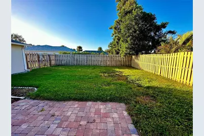 3888 Easton Street, Sarasota, FL 34238 - Photo 32