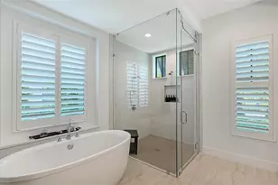 7920 Mainsail Ln, Sarasota, FL 34240 - Photo 18