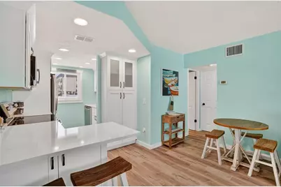 117 7th Street N #2, Bradenton Beach, FL 34217 - Photo 8
