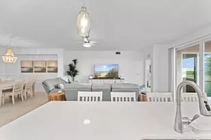 17585 Boracay Ct, Venice, FL 34293 - Photo 14