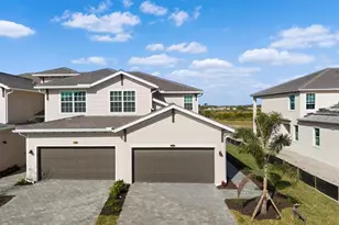 17585 Boracay Ct, Venice, FL 34293 - Photo 2