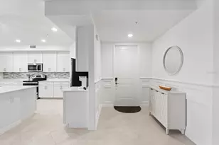 17585 Boracay Ct, Venice, FL 34293 - Photo 6