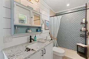 2517 Avenue C, Bradenton Beach, FL 34217 - Photo 52