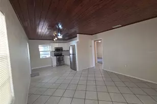 419 32nd Ave E, Bradenton, FL 34208 - Photo 6