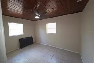 419 32nd Ave E, Bradenton, FL 34208 - Photo 12