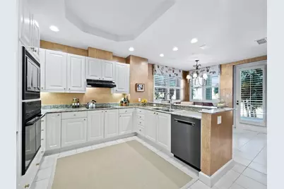 2185 Gulf Of Mexico Drive #212, Longboat Key, FL 34228 - Photo 18