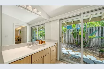 4830 Higel Avenue, Sarasota, FL 34242 - Photo 38